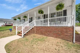 110 Larkspur Ln, Thomasville, NC 27360 - Photo 40