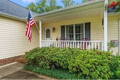 124 Pipsisewa Lane, Stokesdale, NC 27357 - Photo 4