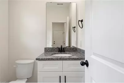 120 Maplewood Avenue, Thomasville, NC 27360 - Photo 12