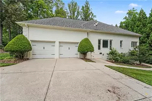 4105 Brambletye Dr, Greensboro, NC 27407 - Photo 46