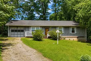 212 Bermuda Dr, North Wilkesboro, NC 28659 - Photo 1