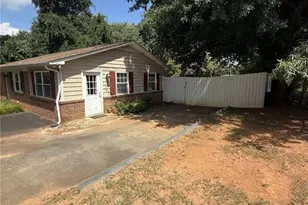 122 Redwood Bend, King, NC 27021 - Photo 2
