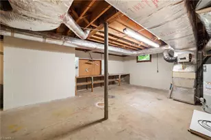 1090 Yorkshire Rd, Winston-Salem, NC 27106 - Photo 34