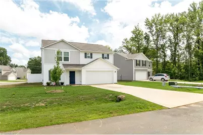 616 Pine Cone Lane, Lexington, NC 27292 - Photo 2