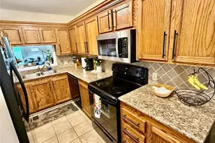 5900 King Charles Ct, Clemmons, NC 27012 - Photo 8