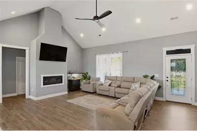 263 Progress Lane, Yadkinville, NC 27055 - Photo 6