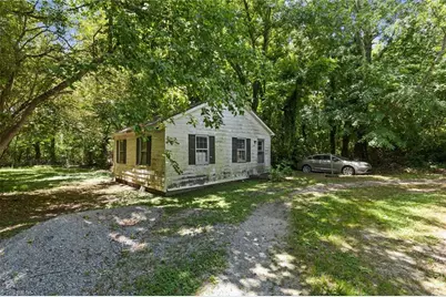 112 Peace Street, Oxford, NC 27565 - Photo 24