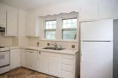 1806 Walker Avenue #A, Greensboro, NC 27403 - Photo 36