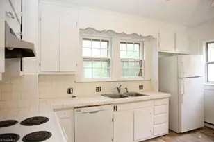 1806 Walker Ave, Greensboro, NC 27403 - Photo 38