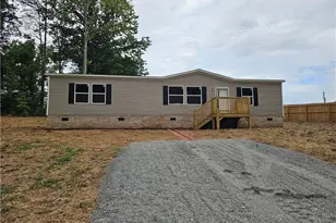 116 Brookfield Dr, Mount Airy, NC 27030 - Photo 1