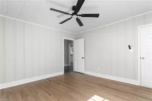 1309 Kilby St, Burlington, NC 27215 - Photo 6