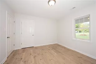 865 Lewisville Vienna Rd, Lewisville, NC 27023 - Photo 20