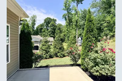 7154 Smokerise Lane, Kernersville, NC 27285 - Photo 14