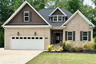 7154 Smokerise Ln, Kernersville, NC 27285 - Photo 1