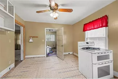 820 Walker Street, Reidsville, NC 27320 - Photo 12