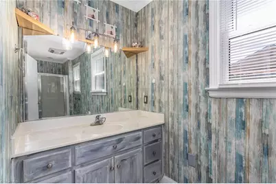 2442 Hoskins Road, Burlington, NC 27215 - Photo 22
