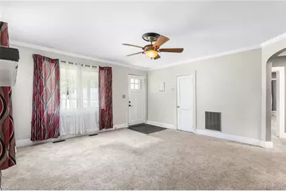 2442 Hoskins Road, Burlington, NC 27215 - Photo 8