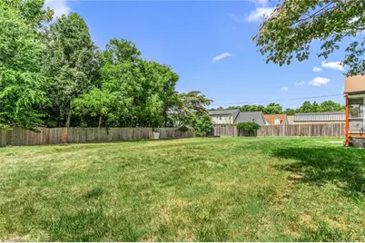 2442 Hoskins Road, Burlington, NC 27215 - Photo 30