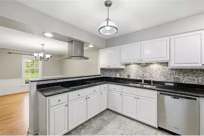 3203 Forestdale Drive, Burlington, NC 27215 - Photo 28