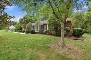 3203 Forestdale Dr, Burlington, NC 27215 - Photo 8
