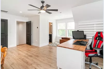 1805 Merritt Trail, Burlington, NC 27217 - Photo 32