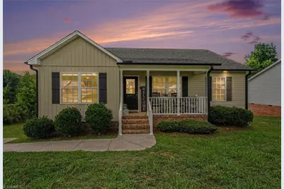897 Breeze Hill Road, Asheboro, NC 27203 - Photo 2
