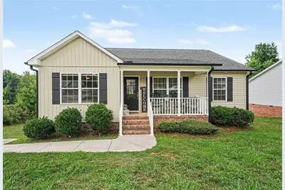 897 Breeze Hill Road, Asheboro, NC 27203 - Photo 2