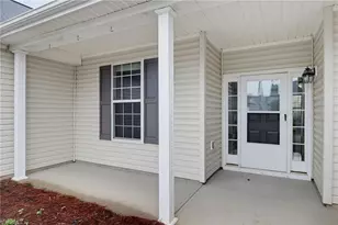 119 Maryland Dr, Thomasville, NC 27360 - Photo 6