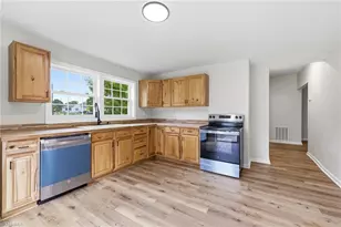 1202 Ridge Ave, Eden, NC 27288 - Photo 16