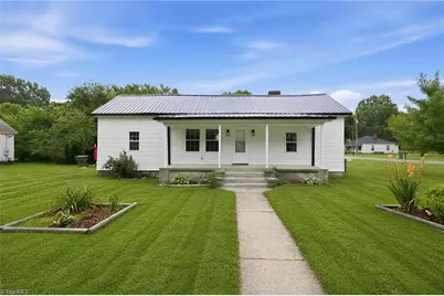 1202 Ridge Avenue, Eden, NC 27288 - Photo 1