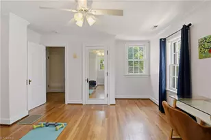2209 W Friendly Ave, Greensboro, NC 27403 - Photo 22