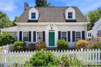 2209 W Friendly Avenue, Greensboro, NC 27403 - Photo 2