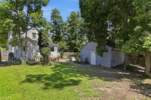 2209 W Friendly Ave, Greensboro, NC 27403 - Photo 30