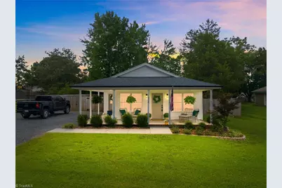 408 Grandview Avenue, Liberty, NC 27298 - Photo 34