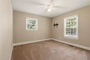 515 Miltwood Dr, Greensboro, NC 27455 - Photo 20