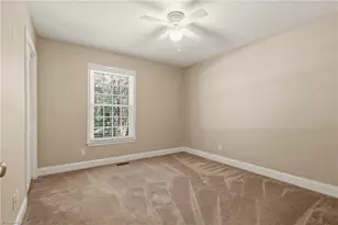 515 Miltwood Dr, Greensboro, NC 27455 - Photo 22
