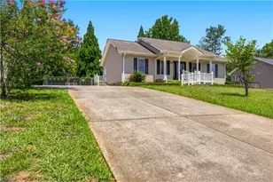 105 McCleskey Dr, Yadkinville, NC 27055 - Photo 38