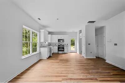 1215 R C Baldwin Avenue, High Point, NC 27260 - Photo 12