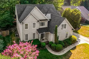 17 Mainsail Ct, Greensboro, NC 27455 - Photo 2