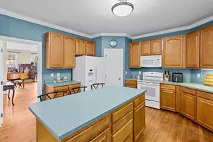 17 Mainsail Ct, Greensboro, NC 27455 - Photo 12