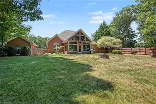 5337 Mckinney Ct, Walkertown, NC 27051 - Photo 6