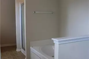 3617 Pertland Tr, Greensboro, NC 27405 - Photo 16