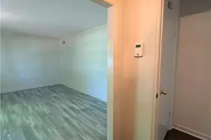 5701 Cates Dr, Greensboro, NC 27409 - Photo 22