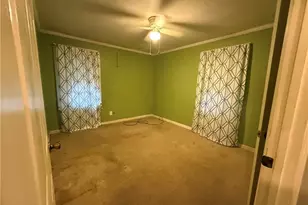 200 Mebane St, Stoneville, NC 27048 - Photo 6