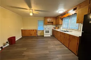 200 Mebane St, Stoneville, NC 27048 - Photo 4