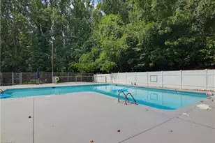 2235 Sunderland Rd, Winston-Salem, NC 27103 - Photo 28