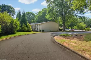 2235 Sunderland Rd, Winston-Salem, NC 27103 - Photo 26