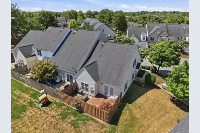 2736 N Keswick Way, Greensboro, NC 27410 - Photo 32