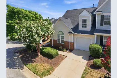 2736 N Keswick Way, Greensboro, NC 27410 - Photo 4