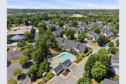 2736 N Keswick Way, Greensboro, NC 27410 - Photo 44